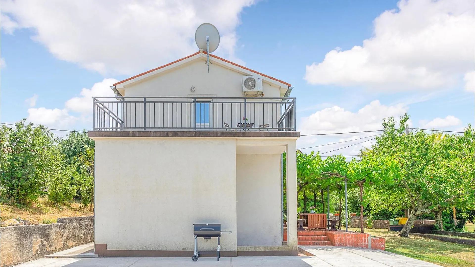 度假居 Beautiful Home In Nedescina With Wifi 克罗地亚